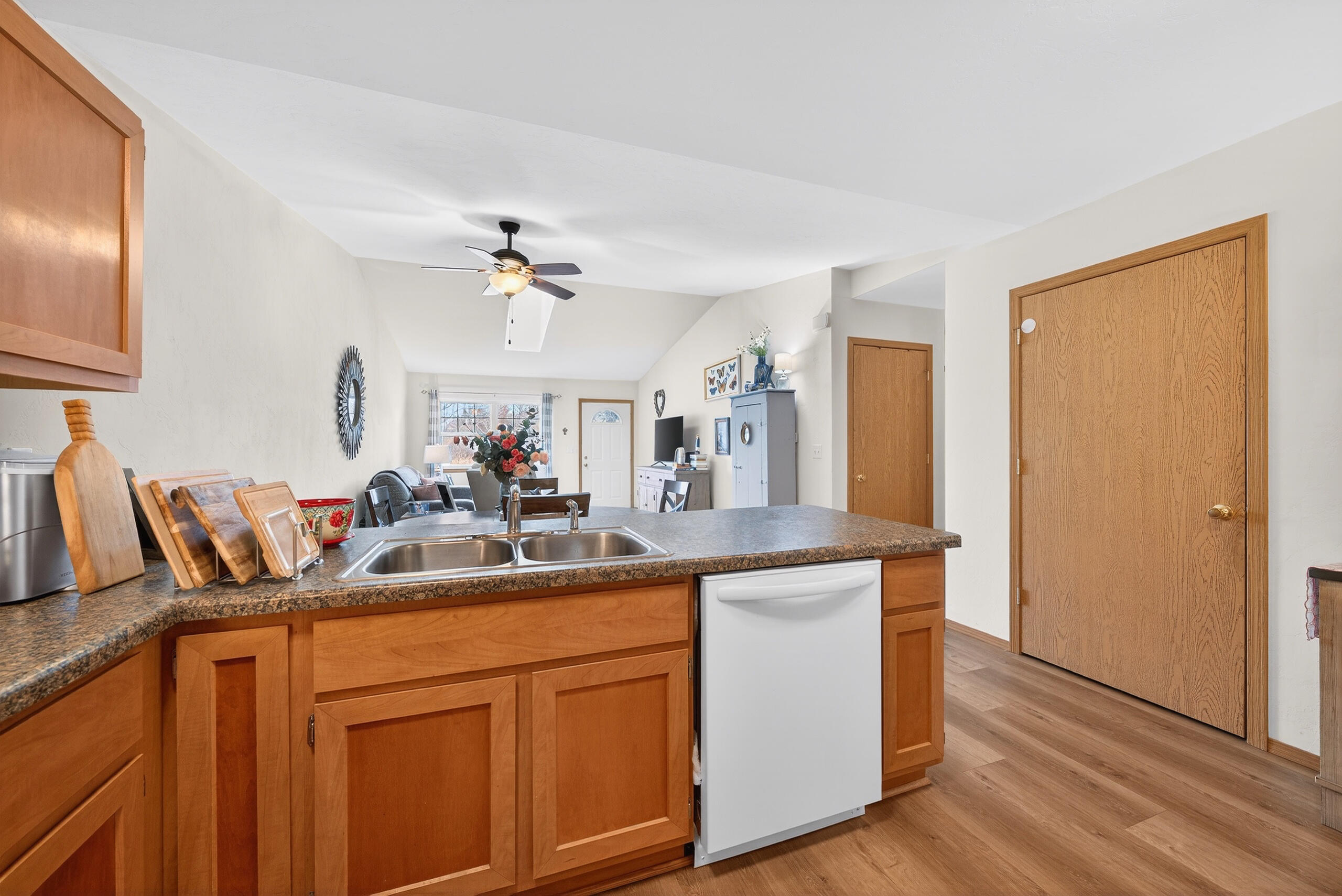 112 Market Square, Unit 152 Wautoma, WI 54982 - Photo 56 of 85 Unit 8