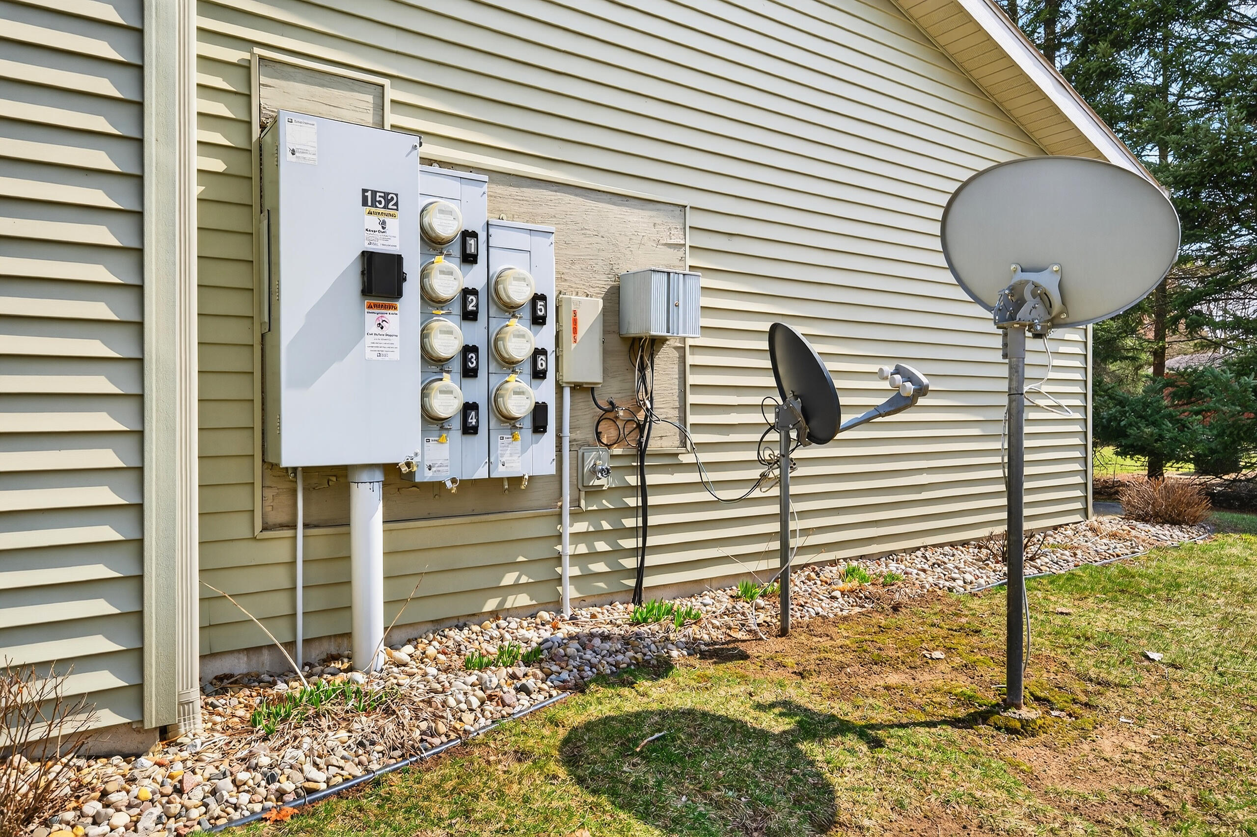 112 Market Square, Unit 152 Wautoma, WI 54982 - Photo 73 of 85 Exteriors