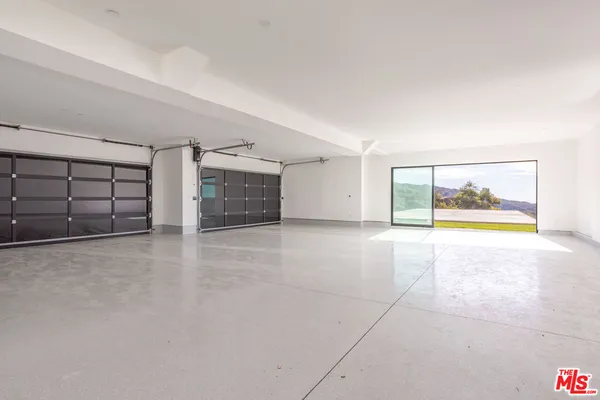 $12,500 | 32180 Mulholland Highway, Unit 1/2, Malibu, CA 90265