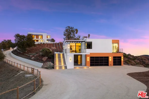 $12,500 | 32180 Mulholland Highway, Unit 1/2, Malibu, CA 90265