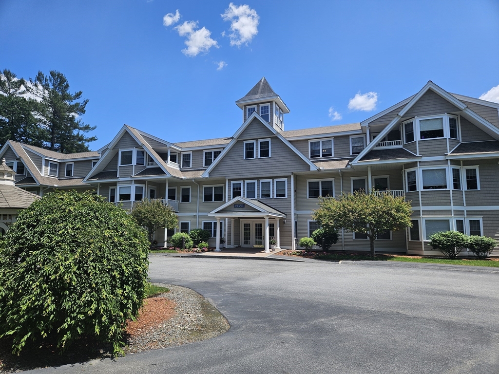 5 Mission Road, Unit 302 North Chelmsford, MA 01863 - Photo 1 of 28 Gallery Image 1