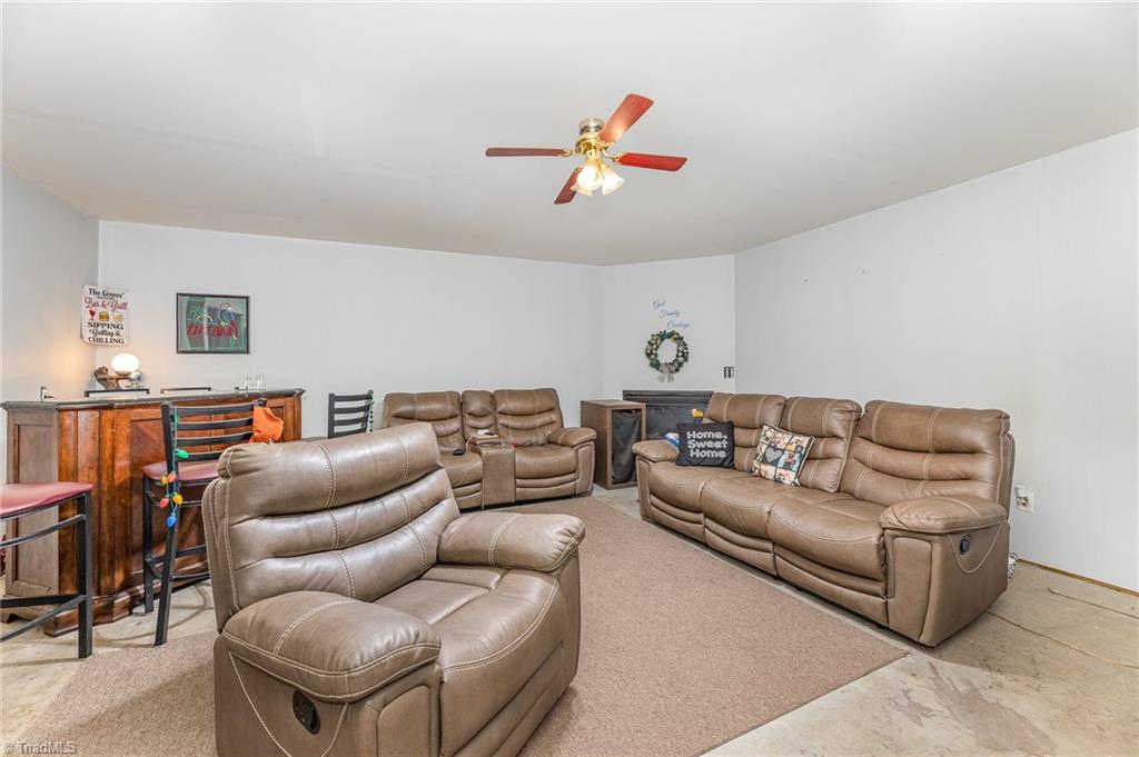 6940 Rangecrest Road Belews Creek, NC 27009 - Photo 15 of 20 Gallery Image 15