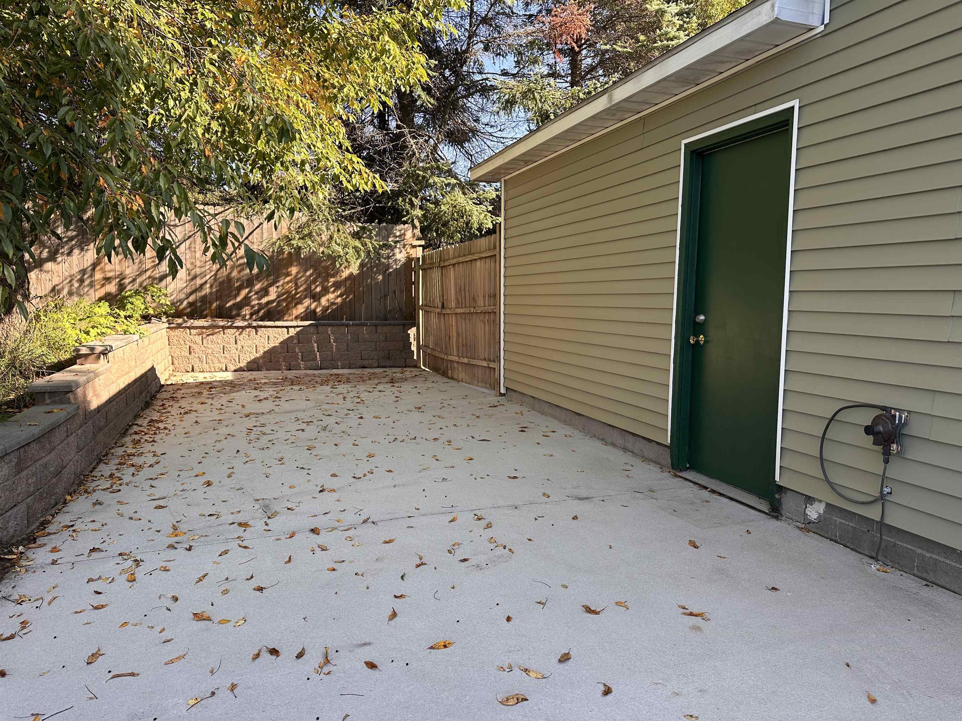 1950 North Haze Road Beulah, MI 49617 - Photo 20 of 20 1938667-6f1072ab-ce82-4281-a640-6a7ced92c91a.JPG