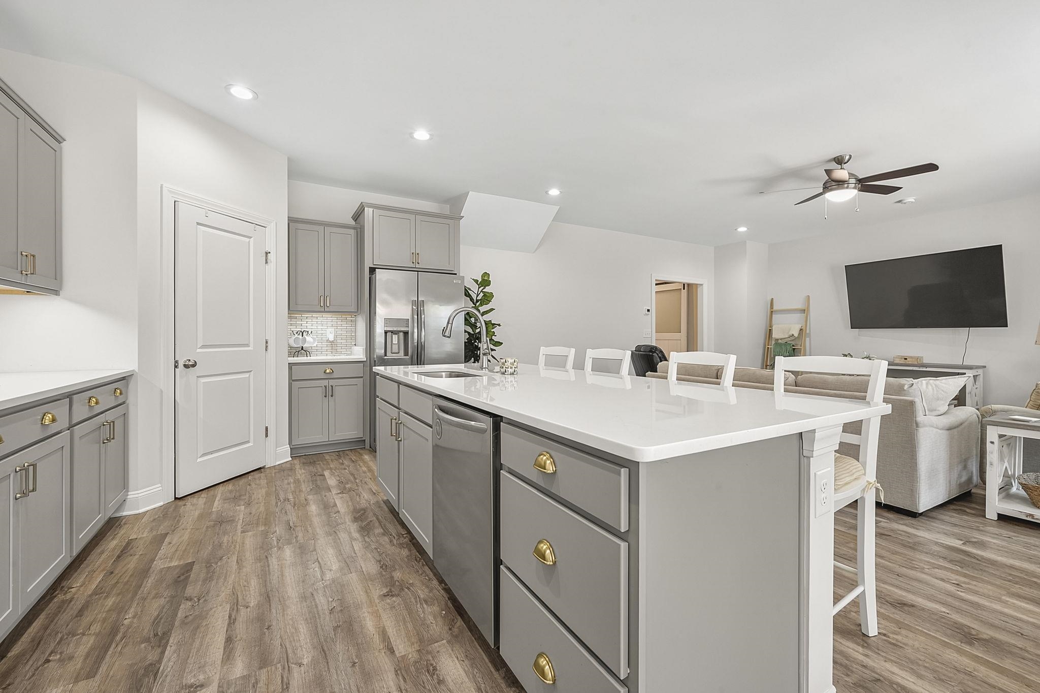 420 Retriever Court Murrells Inlet, SC 29576 - Photo 14 of 62 Gallery Image 14