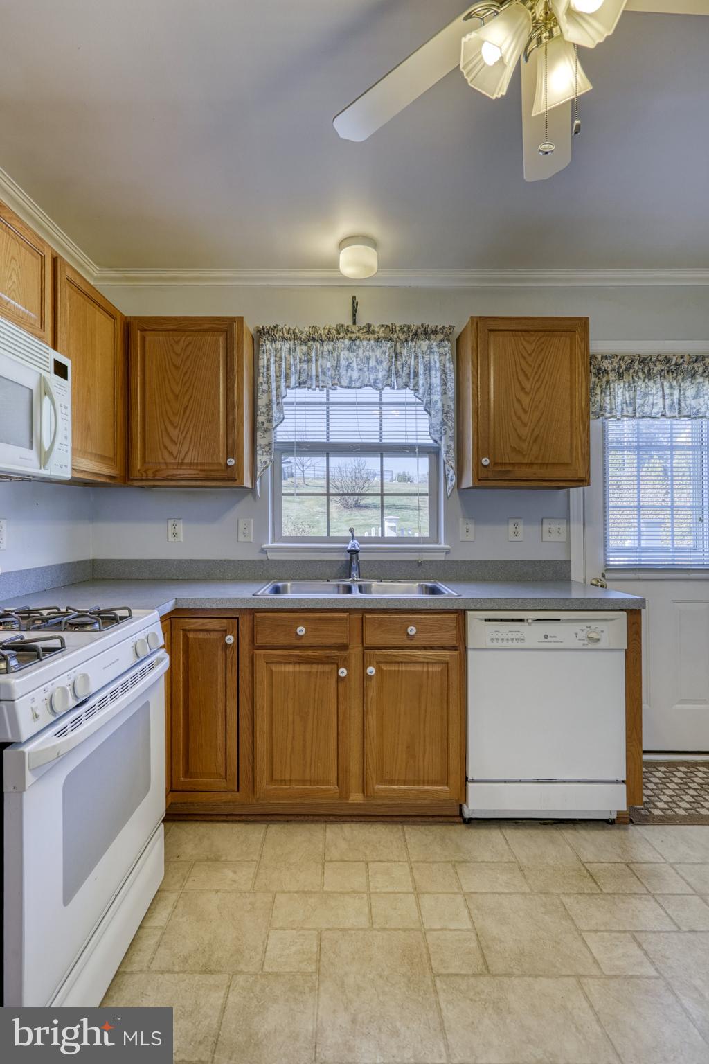 2671 Brady Road York, PA 17404 - Photo 22 of 32 Gallery Image 22
