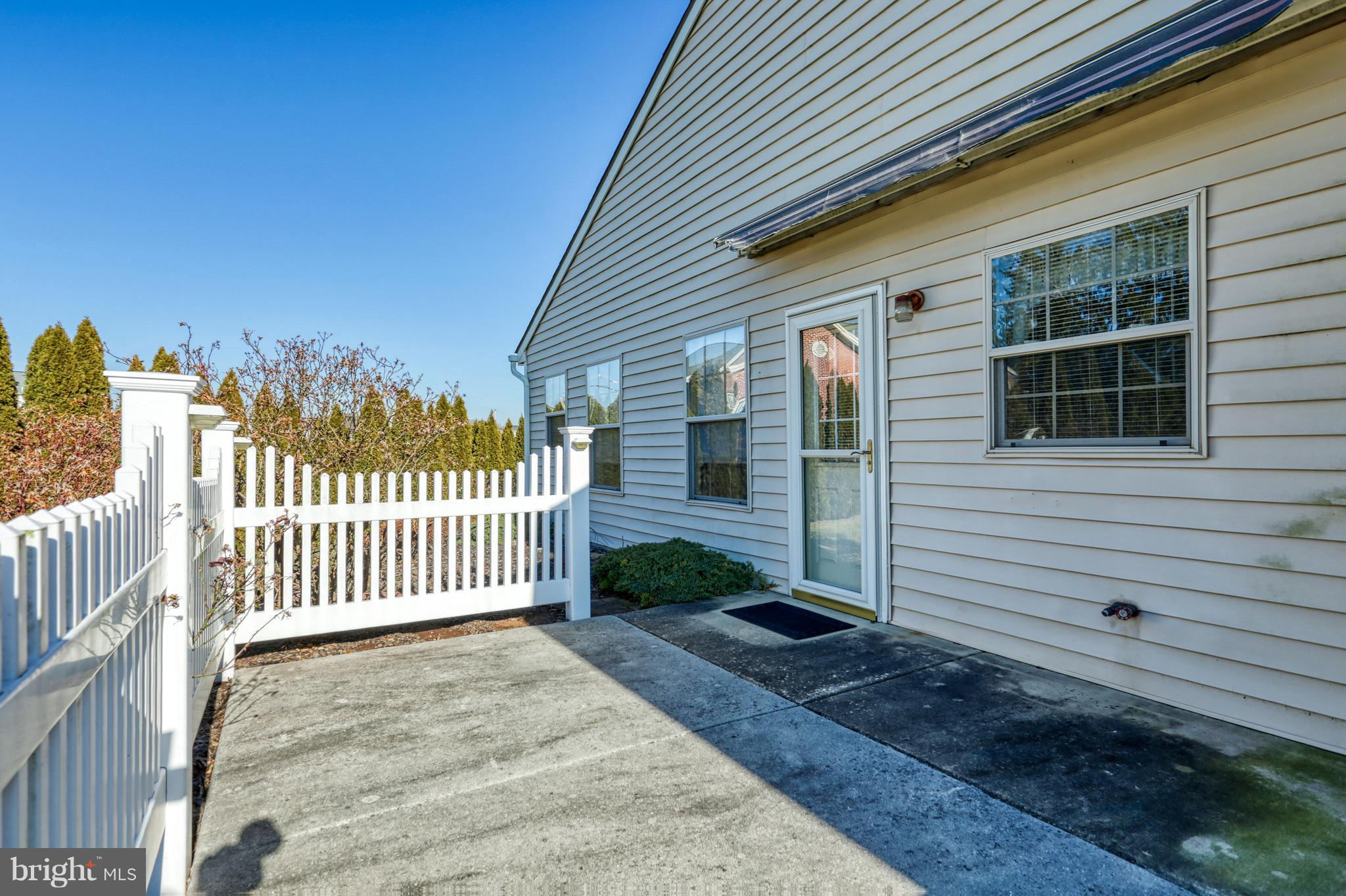 2671 Brady Road York, PA 17404 - Photo 9 of 32 Gallery Image 9