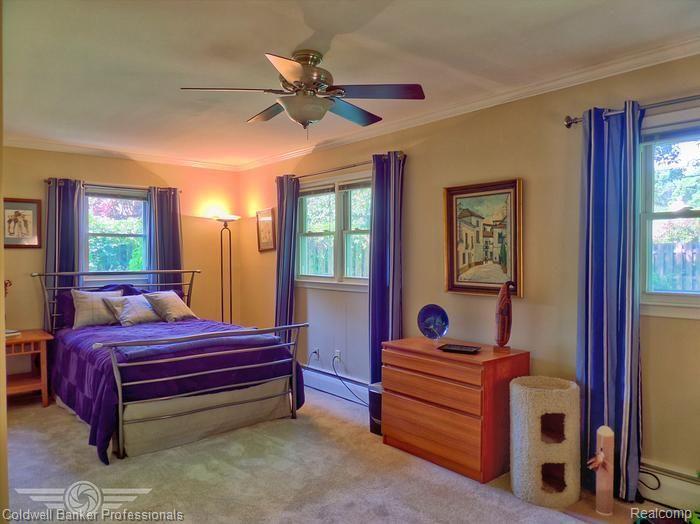 1425 Catalpa Drive Rochester, MI 48307 - Photo 18 of 21 35-35.jpg