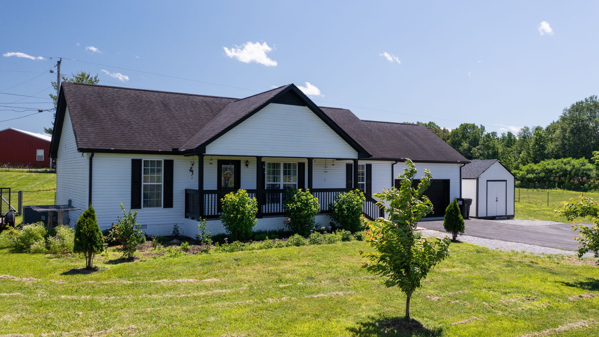 1807 Mosley Ferry Road Chapmansboro, TN 37035 - Photo 2 of 28 Gallery Image 2