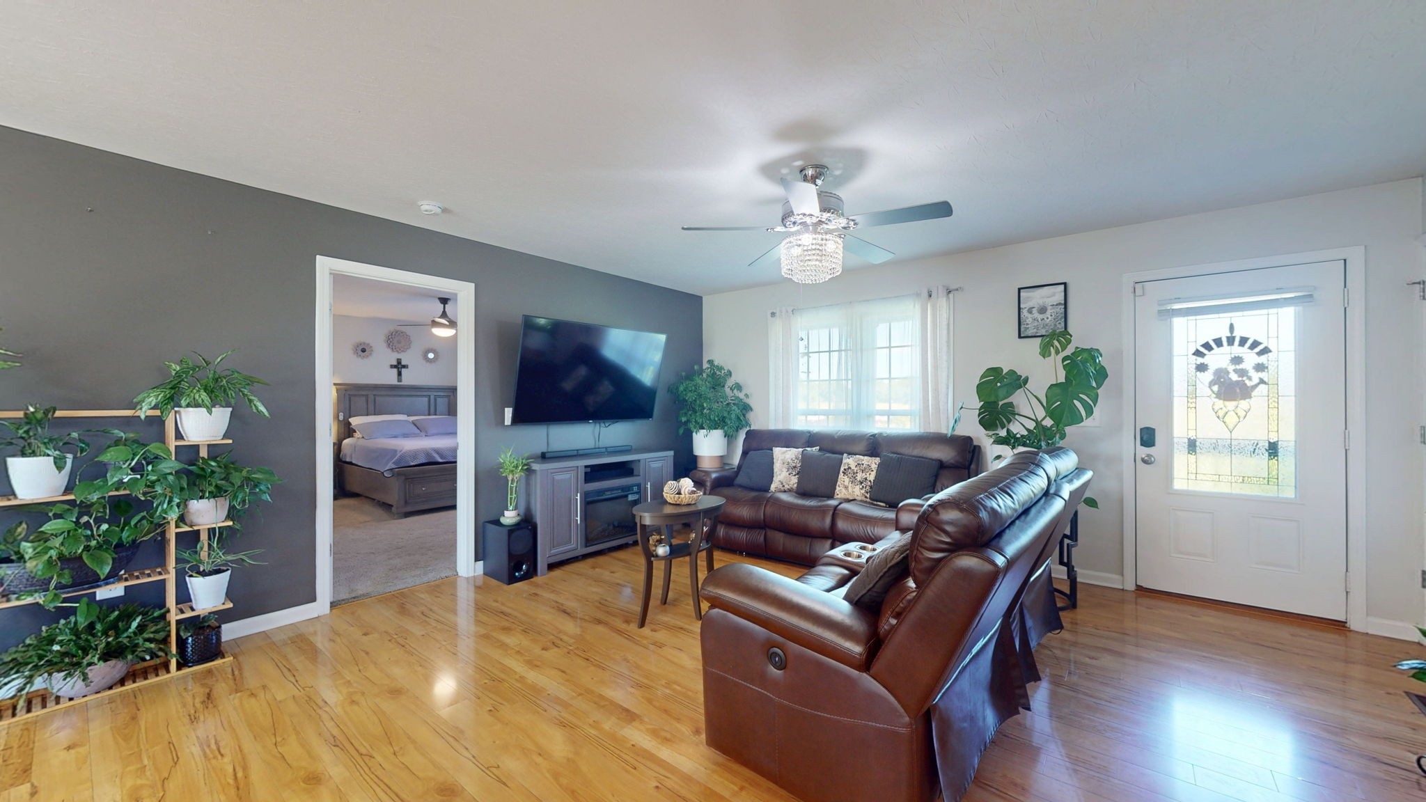 1807 Mosley Ferry Road Chapmansboro, TN 37035 - Photo 4 of 28 Gallery Image 4
