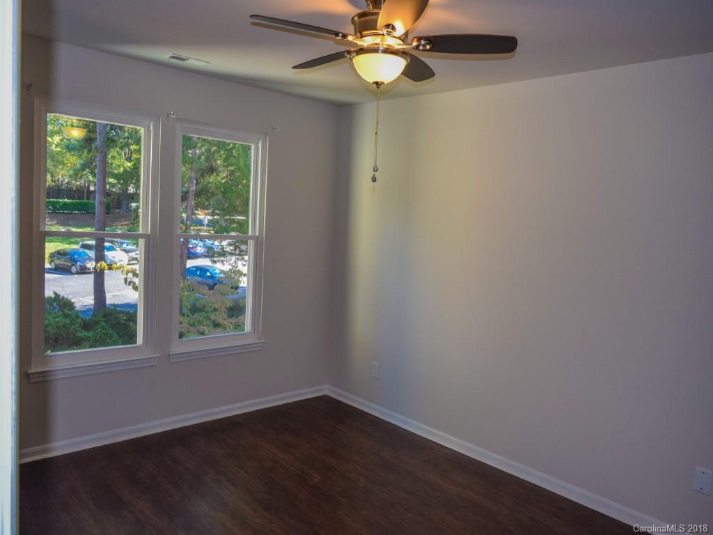 20123 Henderson Road, Unit E Cornelius, NC 28031 - Photo 14 of 35 Gallery Image 14