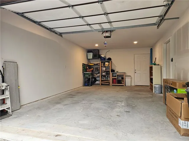 $225,000 | 2 Illinois Drive, Linn Valley, KS 66040