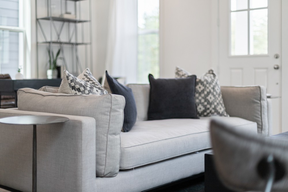 422 Creative Way Madison, TN 37115 - Photo 28 of 42 a living room with furniture and a large window