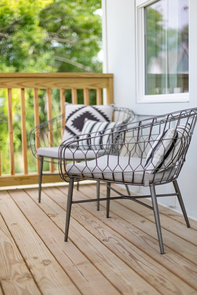 422 Creative Way Madison, TN 37115 - Photo 4 of 42 a view of a house with wooden deck and furniture