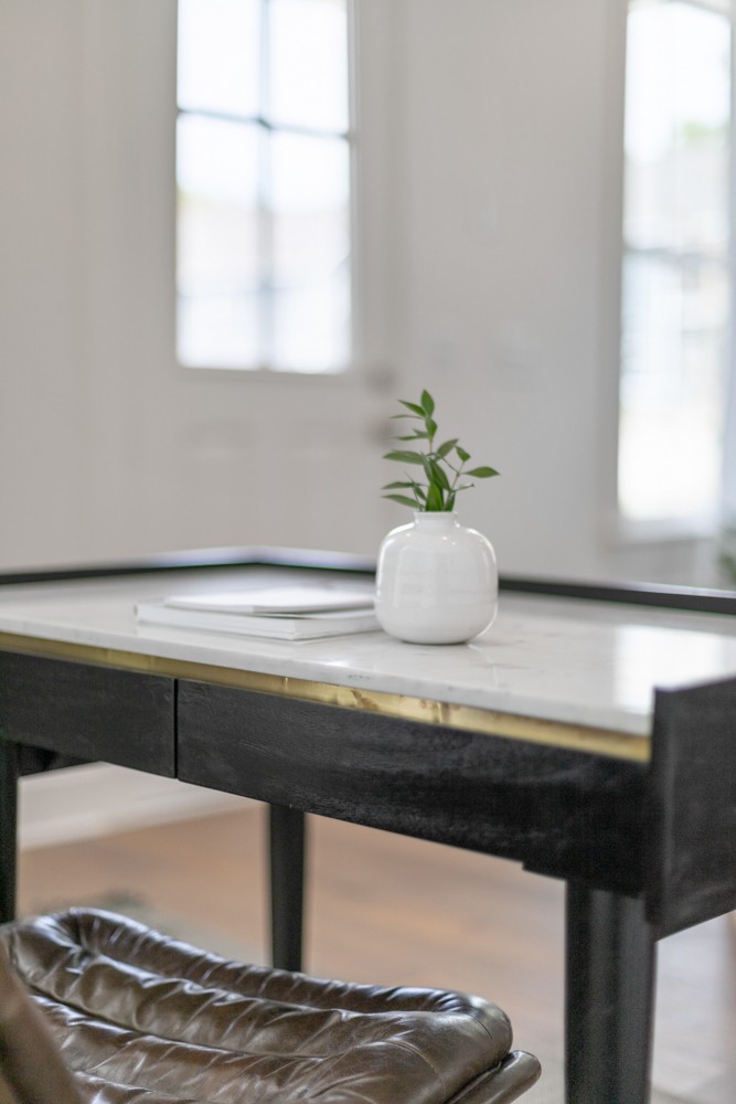 422 Creative Way Madison, TN 37115 - Photo 31 of 42 a close view of dining table