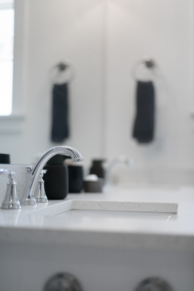 422 Creative Way Madison, TN 37115 - Photo 38 of 42 a bathroom with a sink and a mirror