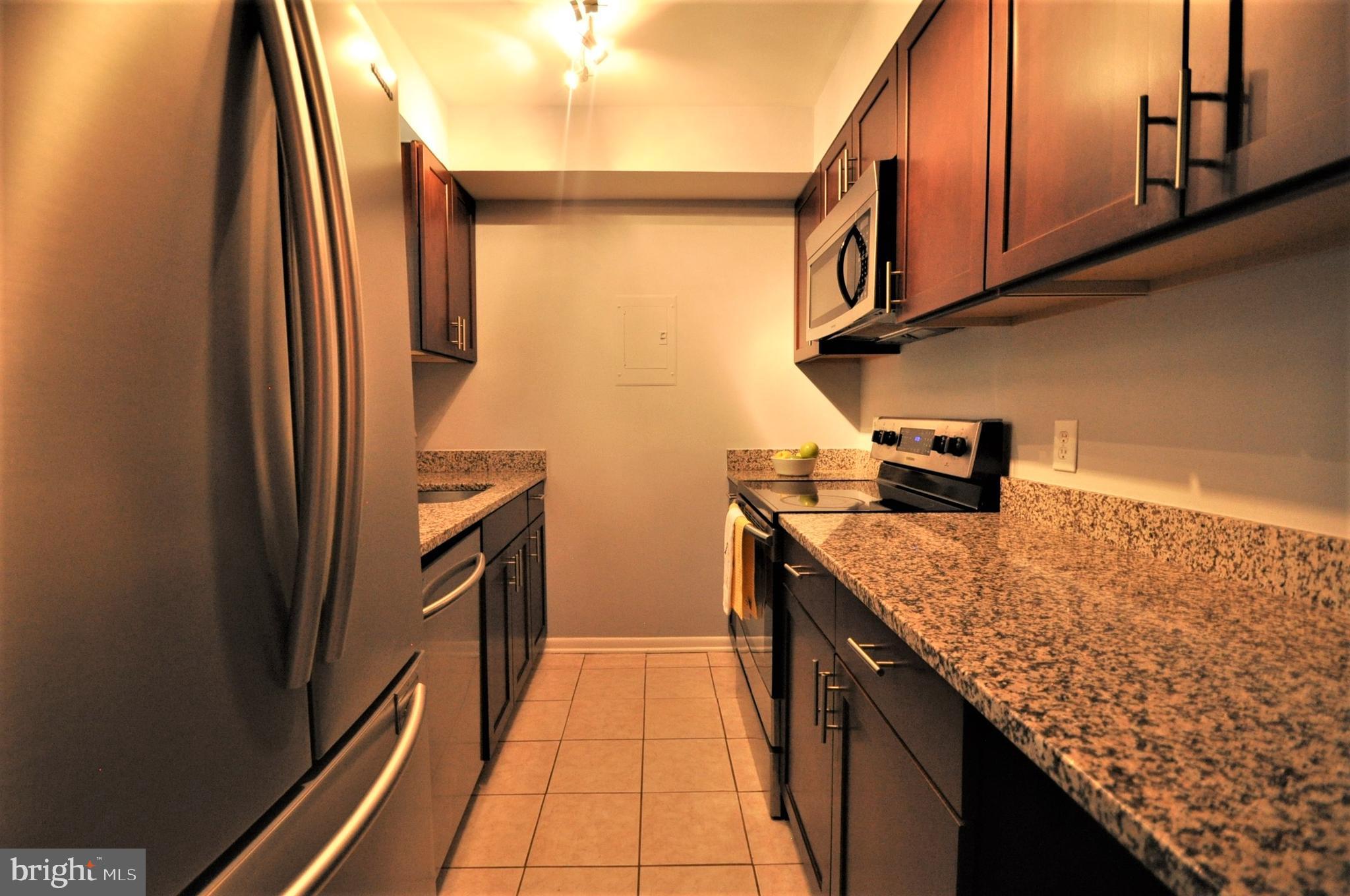 4635 28th Road South, Unit B Arlington, VA 22206 - Photo 11 of 25 Gallery Image 11