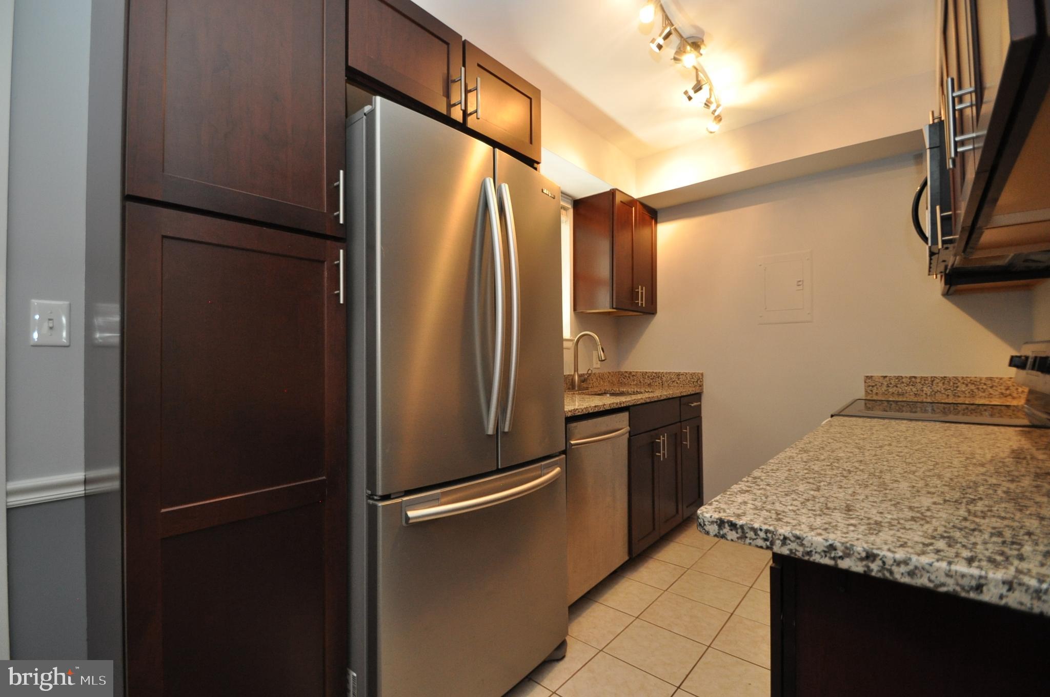 4635 28th Road South, Unit B Arlington, VA 22206 - Photo 10 of 25 Gallery Image 10