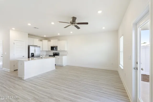 $2,000 | 167 Ellery Lane, Panama City Beach, FL 32413