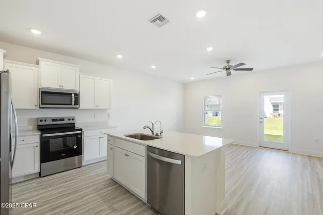 $2,000 | 167 Ellery Lane, Panama City Beach, FL 32413