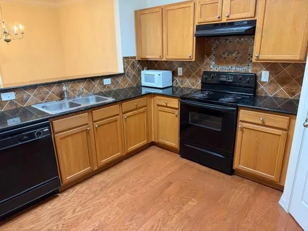 $2,400 | 6147 Bellewood Ash NW Lane, Tucker, GA 30084