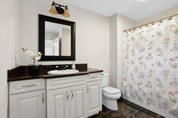 $1,880,000 | 3312 Augusta Lane, Onalaska, WI 54650