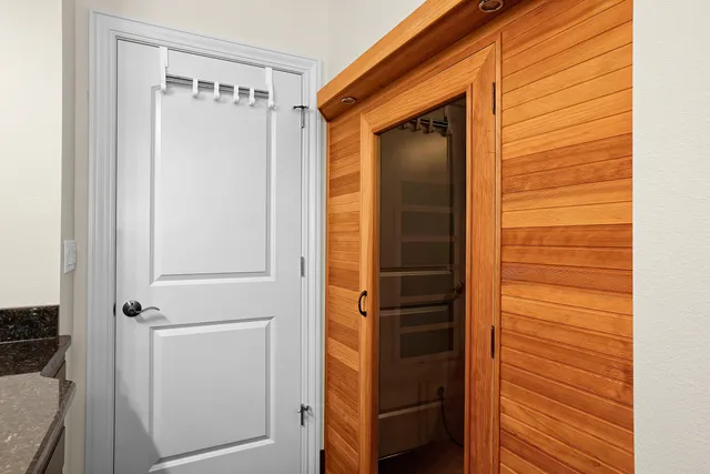 $1,880,000 | 3312 Augusta Lane, Onalaska, WI 54650