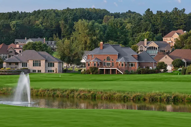 $1,880,000 | 3312 Augusta Lane, Onalaska, WI 54650