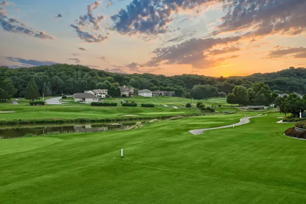 $1,880,000 | 3312 Augusta Lane, Onalaska, WI 54650