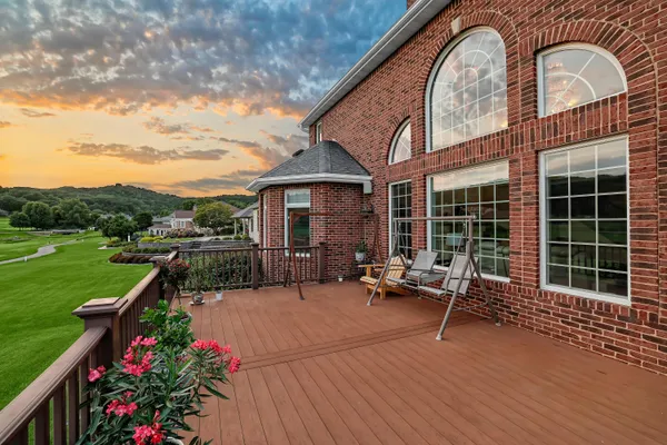 $1,880,000 | 3312 Augusta Lane, Onalaska, WI 54650