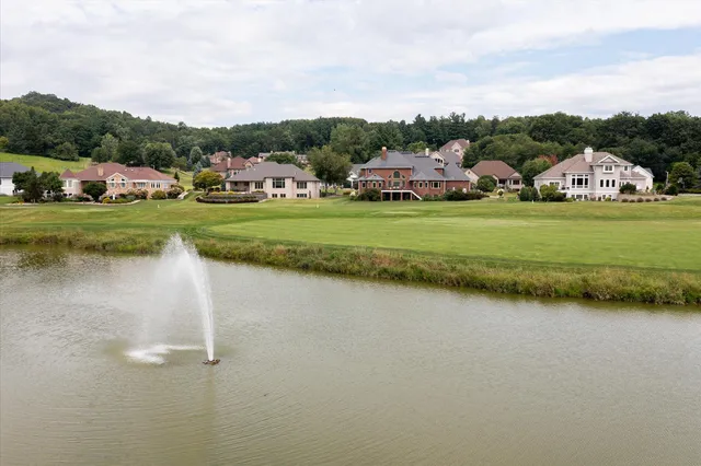 $1,880,000 | 3312 Augusta Lane, Onalaska, WI 54650