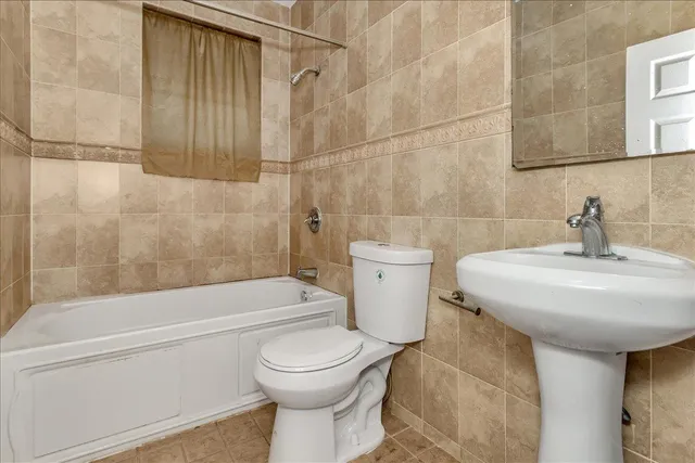 $1,349,000 | 35-63 168th Street | Murray Hill - Flushing