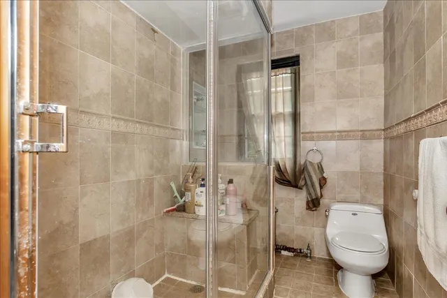 $1,349,000 | 35-63 168th Street | Murray Hill - Flushing