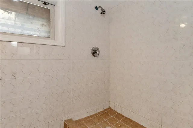 $1,349,000 | 35-63 168th Street | Murray Hill - Flushing