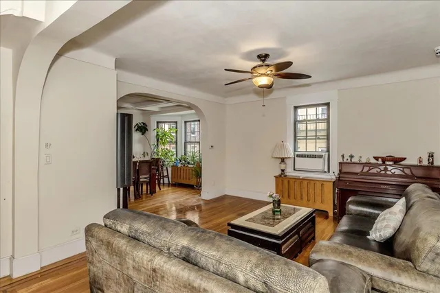 $1,349,000 | 35-63 168th Street | Murray Hill - Flushing