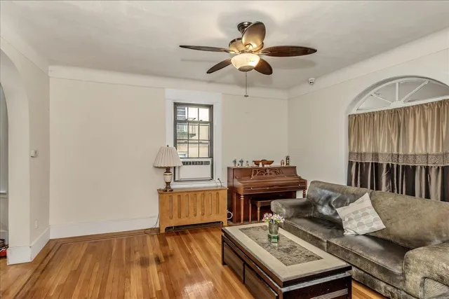 $1,349,000 | 35-63 168th Street | Murray Hill - Flushing