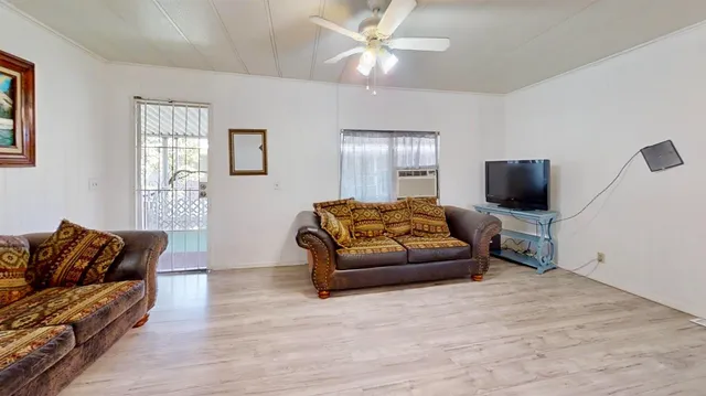 $123,000 | 12 Commodore Court, Sacramento, CA 95838