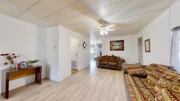 $123,000 | 12 Commodore Court, Sacramento, CA 95838