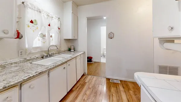 $123,000 | 12 Commodore Court, Sacramento, CA 95838