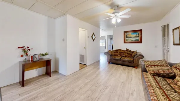 $123,000 | 12 Commodore Court, Sacramento, CA 95838