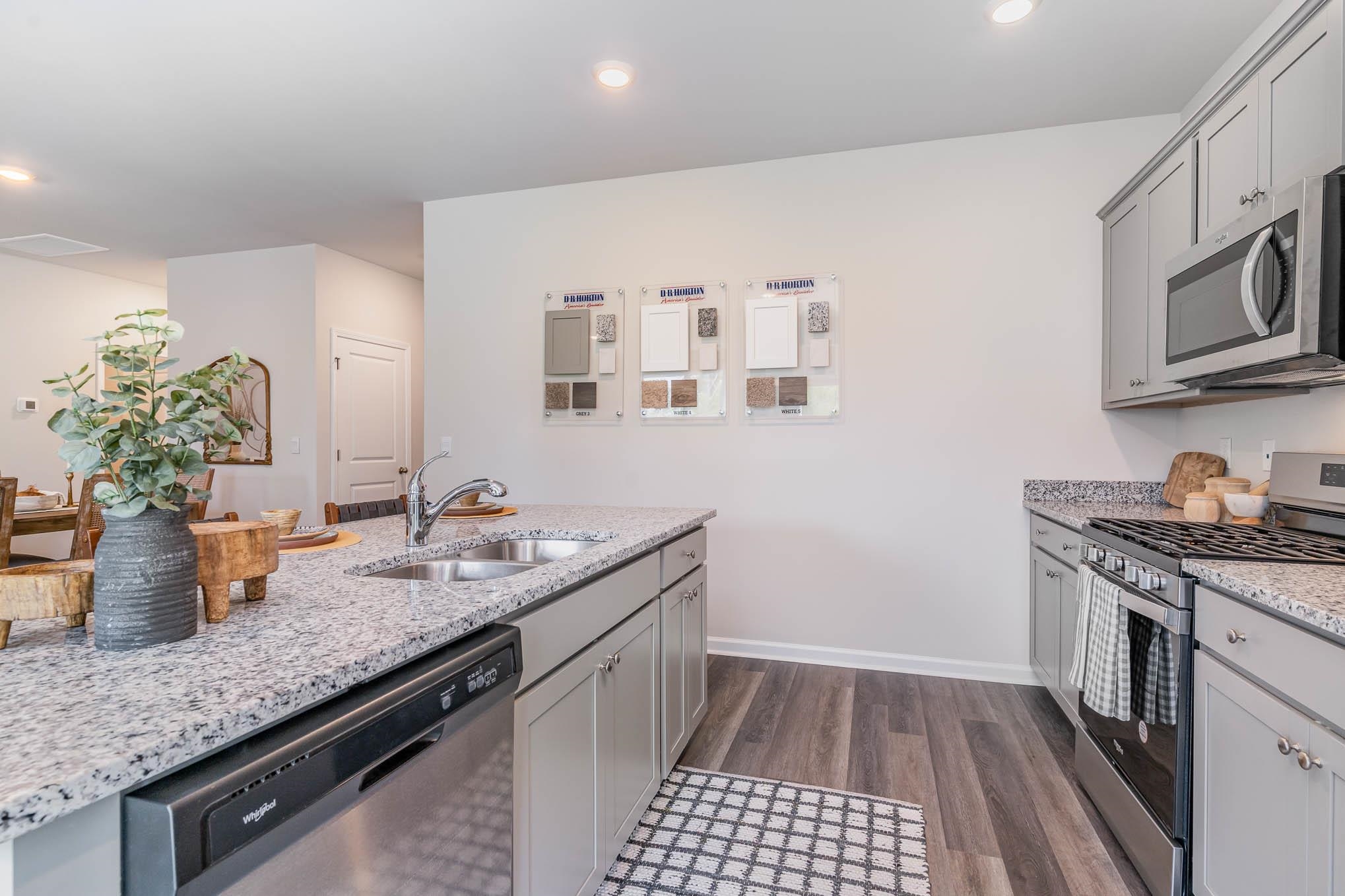 323 Ridley Street Longs, SC 29568 - Photo 4 of 21