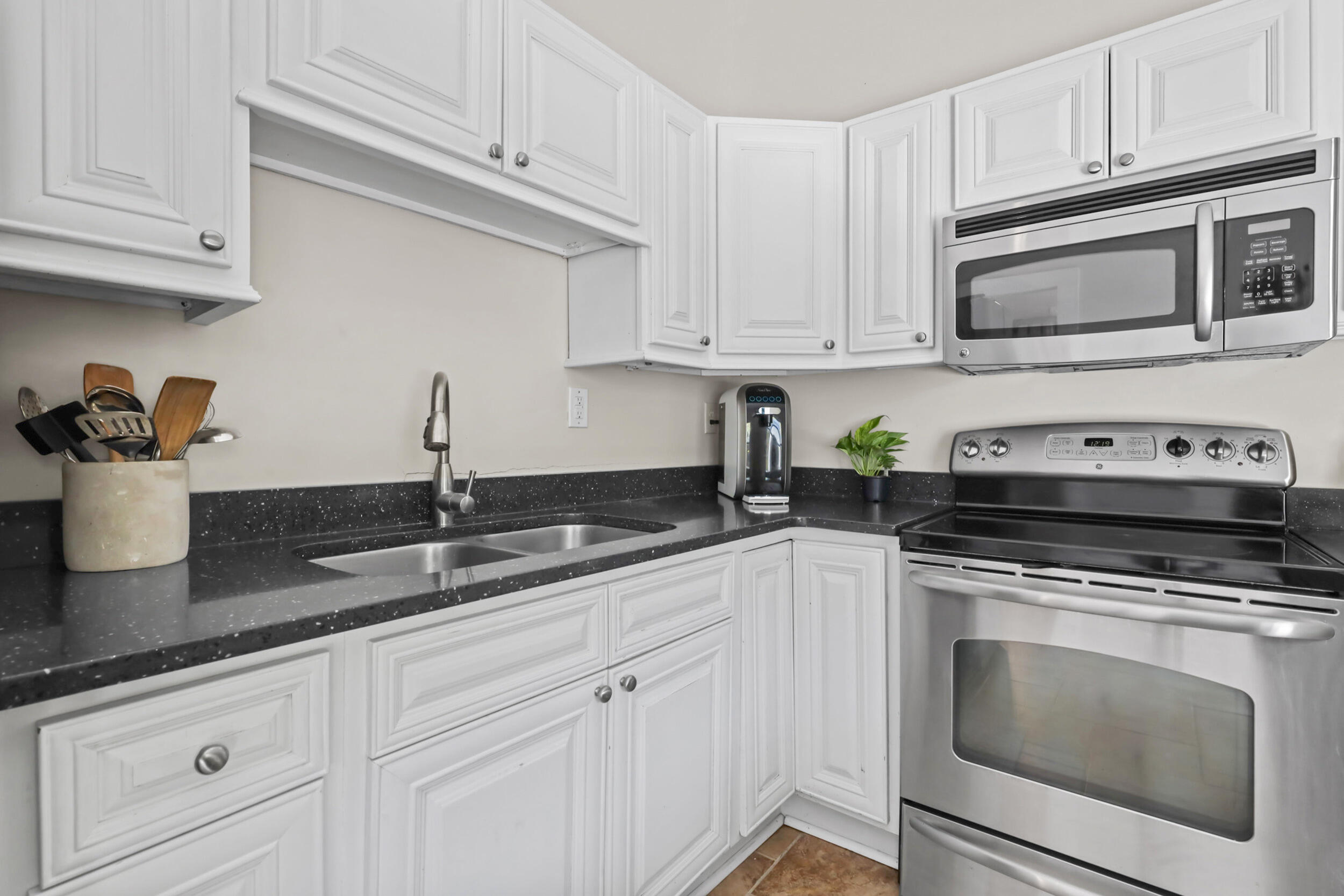 916 Montague Road Covington, KY 41011 - Photo 20 of 48 Gallery Image 20