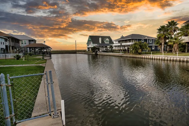 a view of a lake with a house
