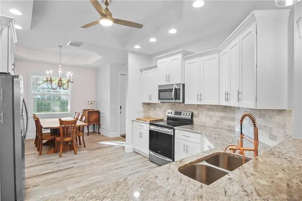 $779,000 | 965 Southwest Flora Belle Lane, Stuart, FL 34994