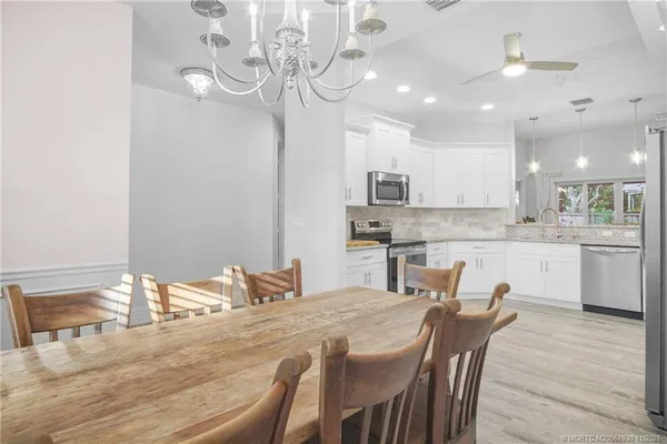 $779,000 | 965 Southwest Flora Belle Lane, Stuart, FL 34994