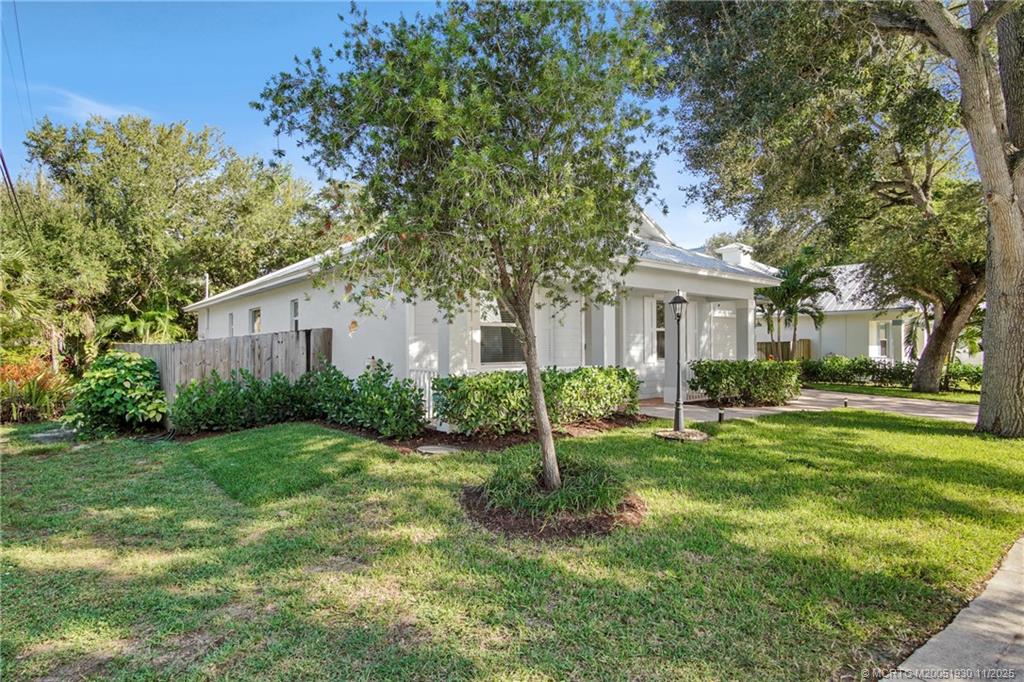 965 Southwest Flora Belle Lane Stuart, FL 34994 - Photo 3 of 42