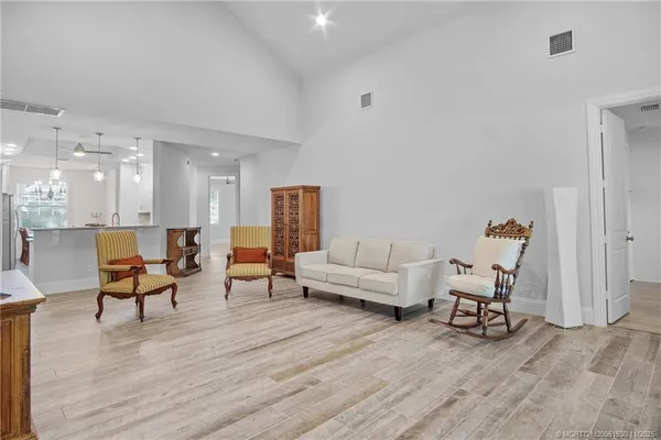 $779,000 | 965 Southwest Flora Belle Lane, Stuart, FL 34994