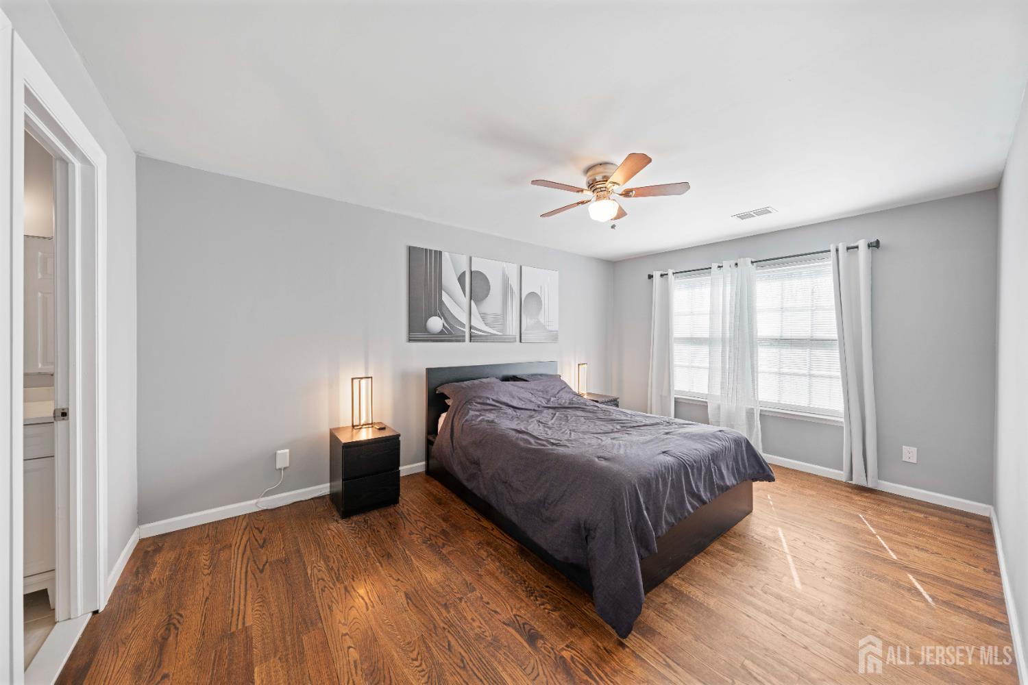 2706 Lighthouse Lane Parlin, NJ 08859 - Photo 5 of 14