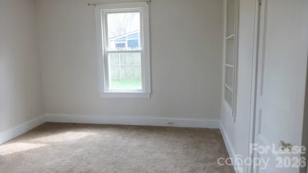 $1,425 | 960 Fairmont Avenue, Salisbury, NC 28144