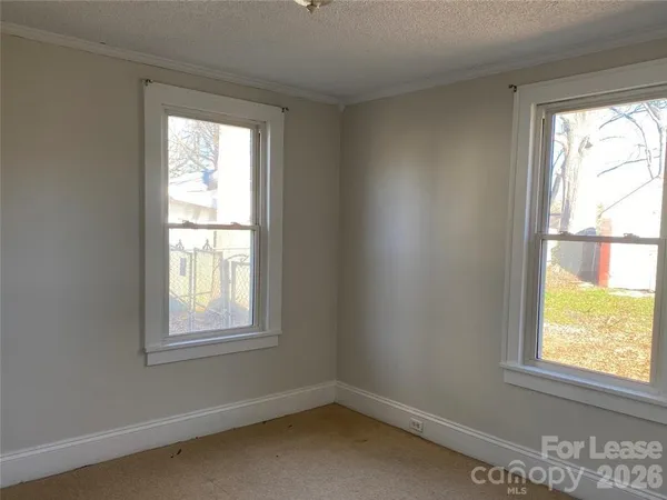 $1,425 | 960 Fairmont Avenue, Salisbury, NC 28144