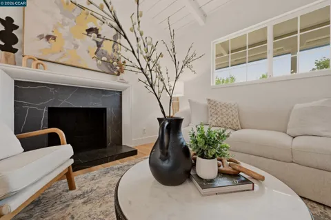 $698,000 | 2321 Sunshine Drive, Concord, CA 94520
